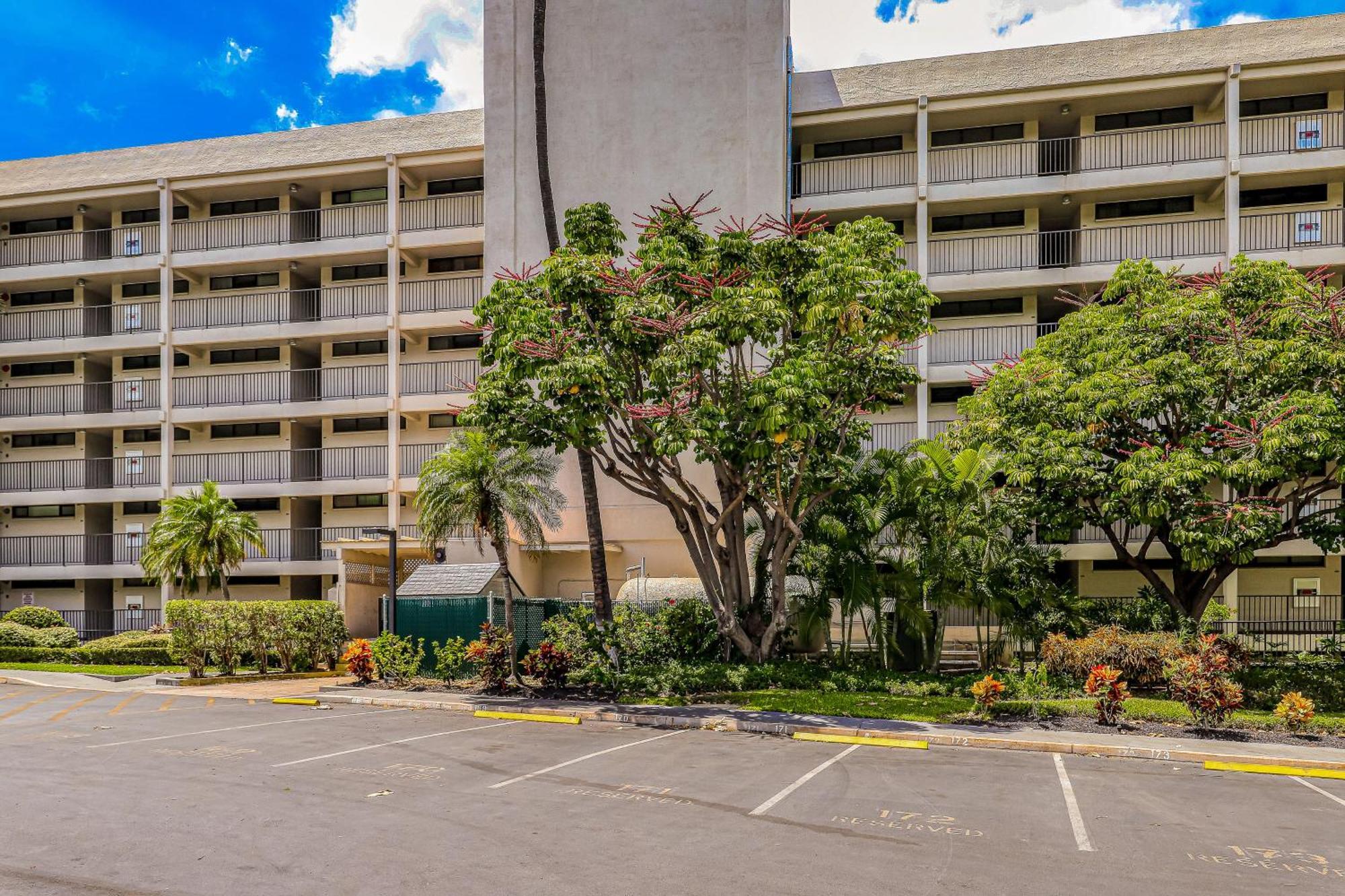 Kihei Akahi Aparthotel ไวเลอา ภายนอก รูปภาพ